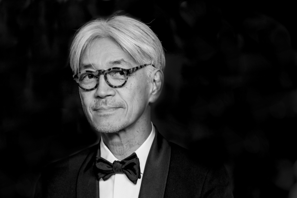 音乐家坂本龙一去世