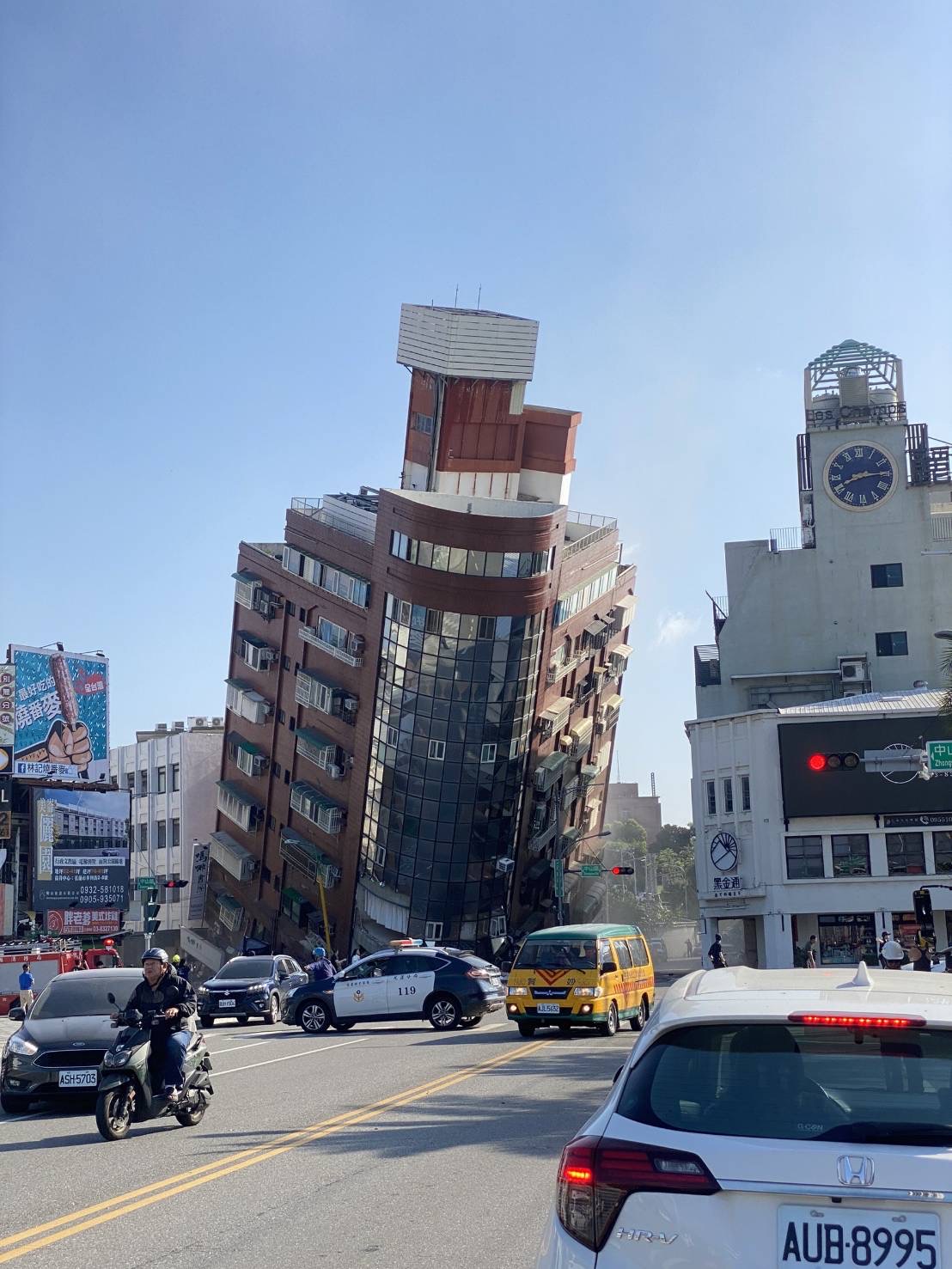 台湾花莲附近海域发生 7.2 级地震